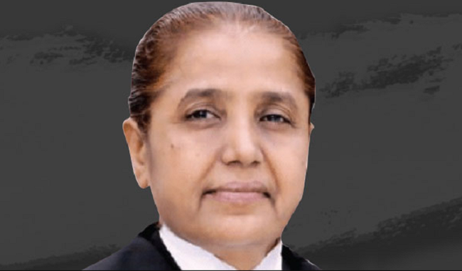 nirbhaya-case-justice-bhanumati-fainted-in-court-room-during-trial