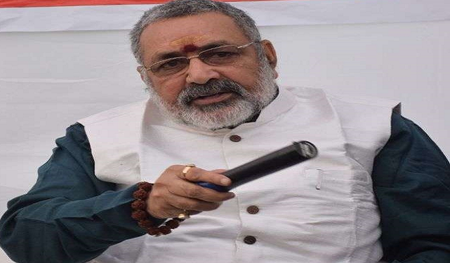 giriraj-singh-again-slams-nitish-government-questions-raised-on-law-and-order