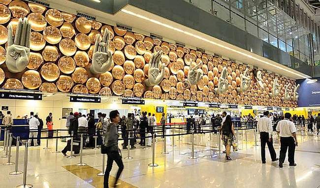 delhi-airport-starts-pickup-and-drop-service-make-booking