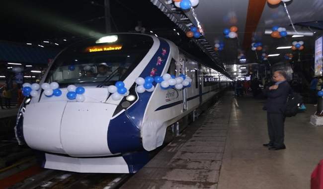 vande-bharat-express-completes-one-year-of-service-100-percent-filled-seats