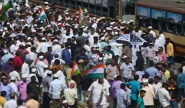 thousands-of-muslims-take-to-the-streets-against-caa-in-tamil-nadu-sang-national-anthem