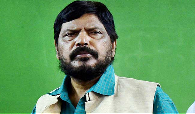 congress-and-ncp-want-to-trouble-shiv-sena-by-giving-reservation-to-muslims-says-athawale