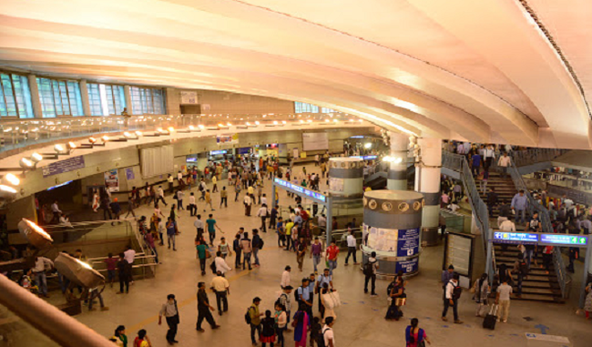 slogans-in-support-of-caa-enshrined-within-delhi-metro-train slogans-in-support-of-caa-enshrined-within-delhi-metro-train
