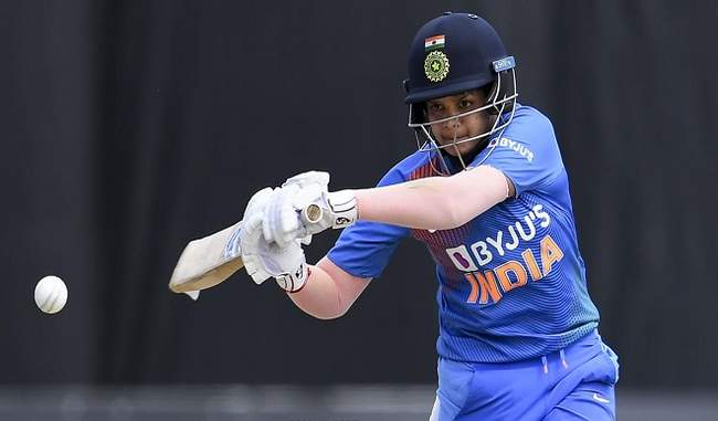shefali-has-been-given-freedom-to-play-her-natural-game-harmanpreet