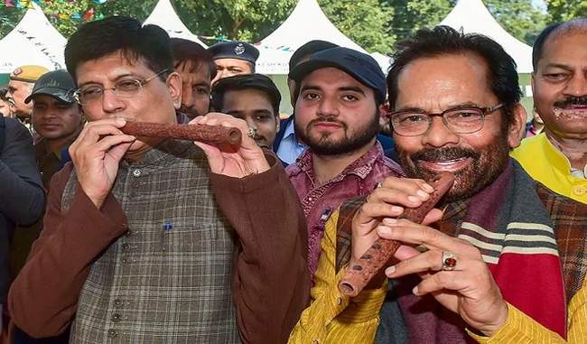 hunar-haat-proved-to-be-a-mega-mission-of-indigenous-heritage-naqvi