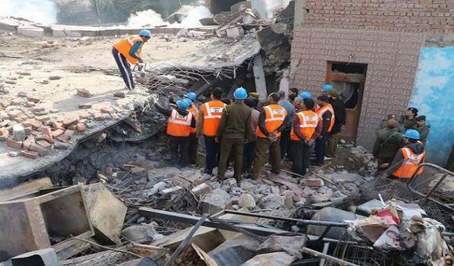 three-firemen-killed-as-three-storey-building-collapses-in-jammu