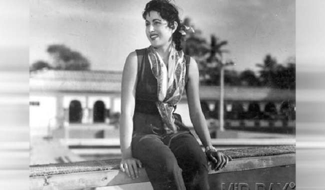 death-anniversary-madhubala-s-journey-in-the-film-world-was-very-short-she-loved-life-for-true-love