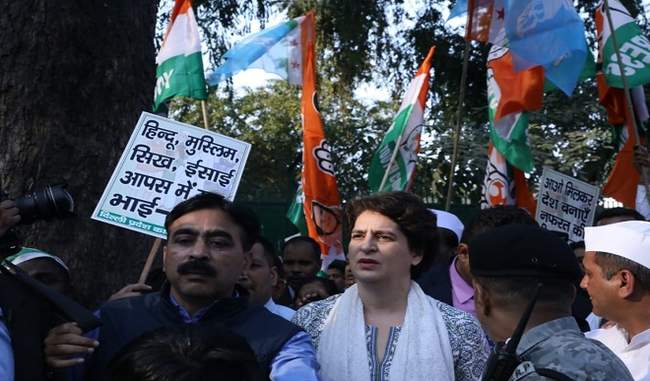 modi-govt-failed-to-maintain-peace-in-delhi-amit-shah-must-resign-says-priyanka-gandhi-at-congress-march