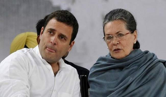 naqvi-taunt-on-rahul-baton-statement-said-sonia-send-political-play-school-to-her-pappuji