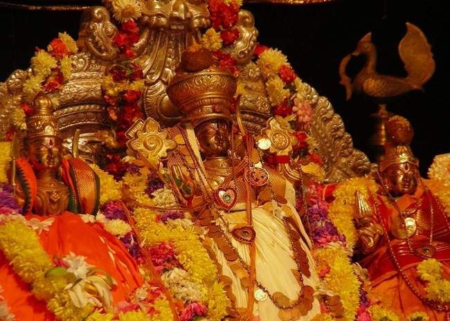 बालाजी मंदिर की ये दिलचस्प बातें जानकार चौंक जायेंगे आप