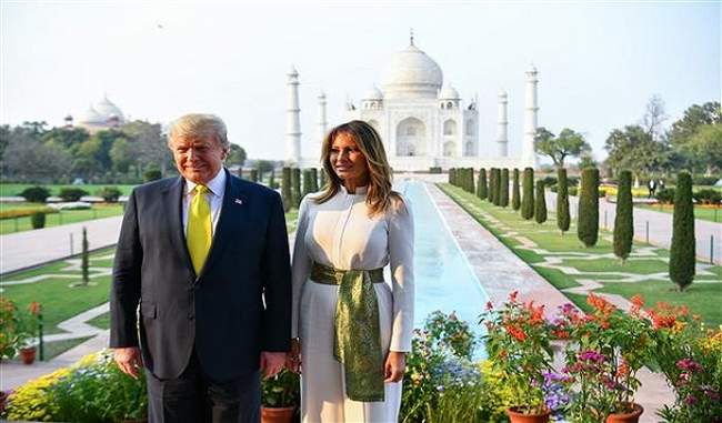 donald-trump-visits-taj-mahal-says-america-loves-india