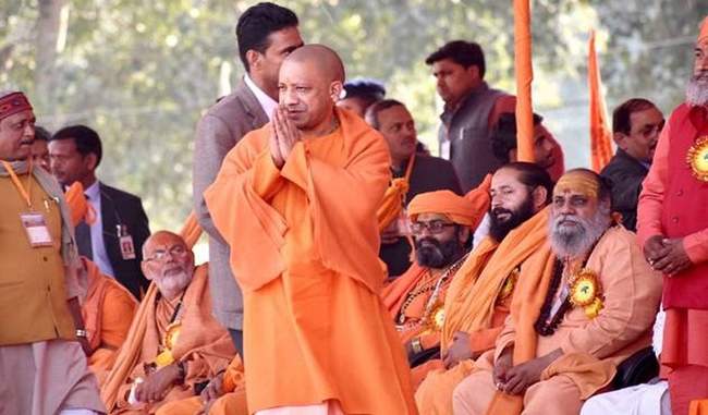 cm-yogi-said-in-ayodhya-i-have-come-for-the-first-time-after-the-situation-of-ram-temple-is-clear