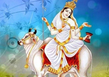 Chaitra Navratri 2020: माँ शैलपुत्री को भोग में चढ़ाएं ये चीजें और इस पूजा विधि से करें प्रसन्न