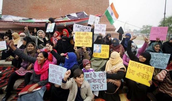 lucknow caa protest