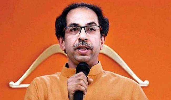 the-government-will-explore-the-possibilities-of-giving-houses-to-every-mill-worker-thackeray