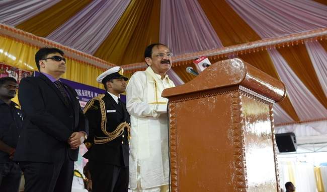 low-attendance-of-members-in-parliamentary-committees-meeting-is-a-matter-of-grave-concern-says-venkaiah-naidu