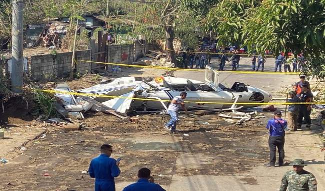 philippine-helicopter-crash-police-chief-and-seven-others-injured