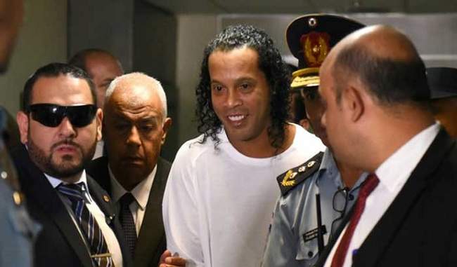 former-brazilian-football-star-ronaldinho-arrested