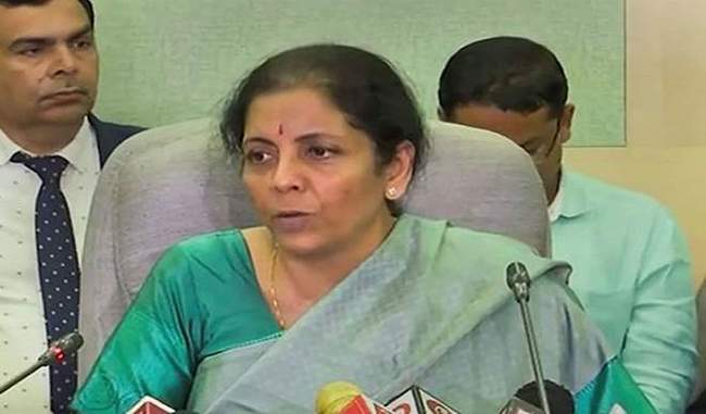 sitharaman-to-meet-heads-of-state-run-banks-in-merger-on-thursday