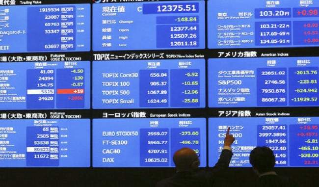 asian-markets-fall-despite-hopes-of-us-economic-aid-package