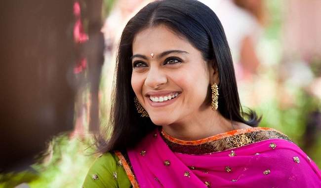 kajol-shared-a-beautiful-picture-of-her-daughter