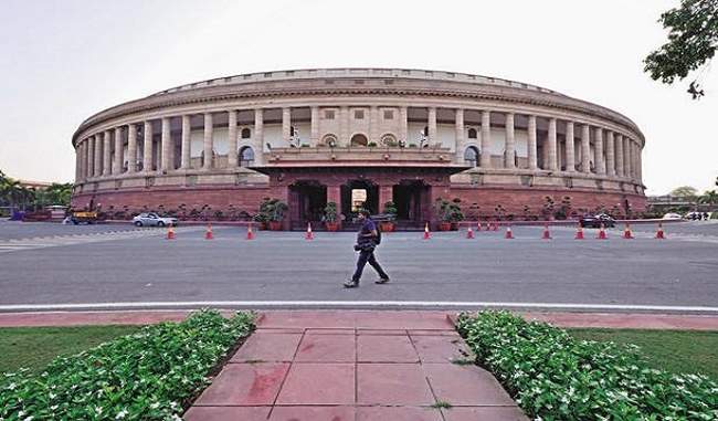rule-374-of-lok-sabha-under-which-7-mps-suspended-know-when-and-how-it-was-used