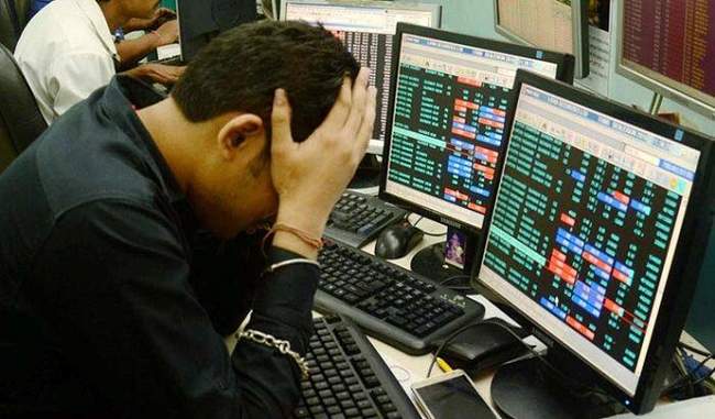 sensex-plunges-894-points-due-to-global-sell-off-yes-bank-shares-lose-55-percent