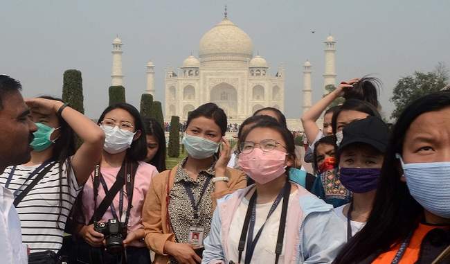 coronavirus-agra-mayor-writes-to-union-tourism-ministry-seeks-shutdown-of-taj-mahal