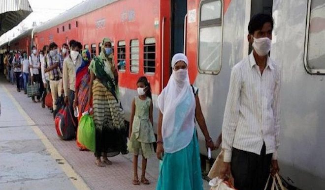 महाराष्ट्र से 93 ट्रेनों के जरिए रवाना हुए 1 लाख 35 हजार प्रवासी मजदूर