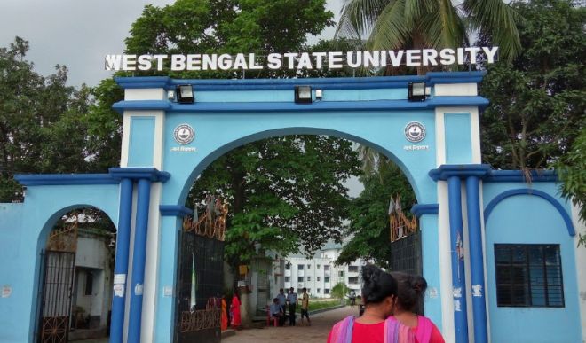 पश्चिम बंगाल के विश्वविद्यालयों में 30 जून तक कक्षाएं निलंबित रखने की सिफारिश