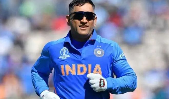 dhoni