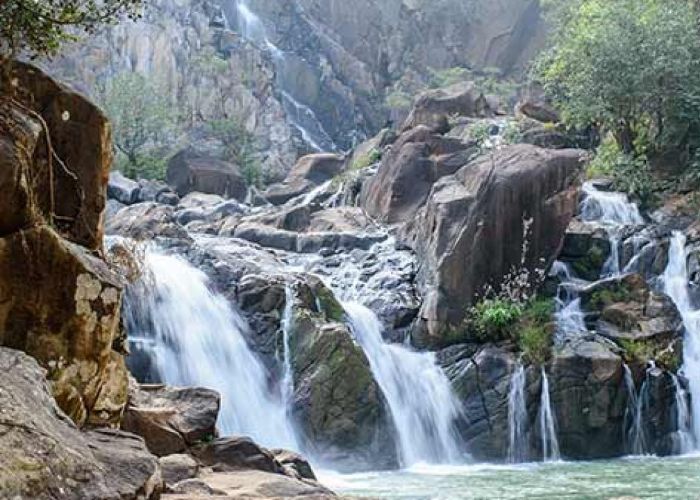 झारखण्ड में घूमने जाना चाहते हैं तो एक बार यहाँ जरूर जाएं