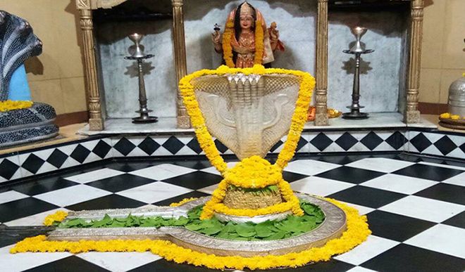 नागेश्वर ज्योतिर्लिंग के दर्शन मात्र से हो जाता है पापों का अंत - nageshwar  jyotirlinga story in hindi