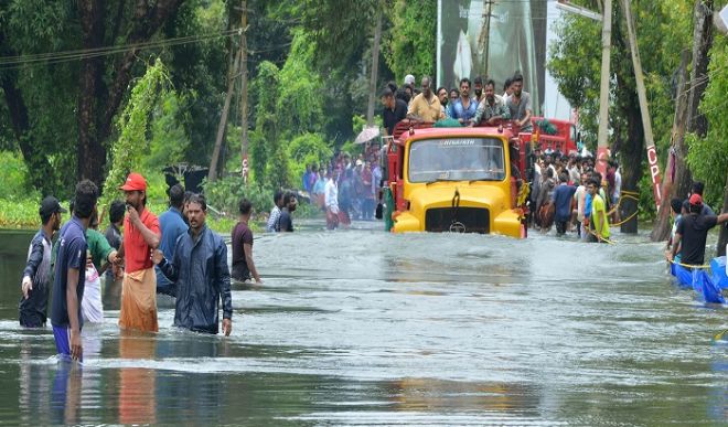 केरल में बारिश थमने से राहत, भूस्खलन में मरने वालों की संख्या बढ़कर 49 हुई