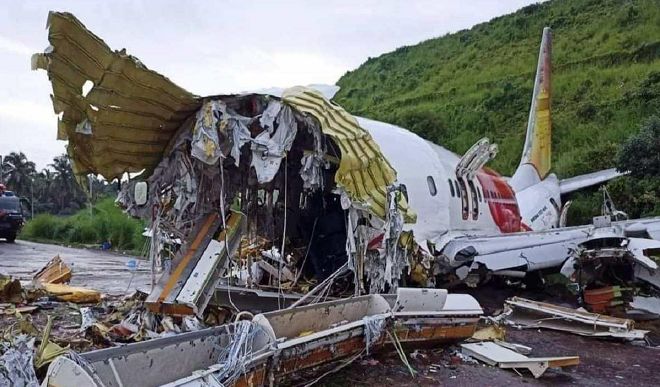 कोझिकोड विमान हादसा: एक और घायल यात्री ने तोड़ा दम, मरने वालों की संख्या बढ़कर 21 हुई