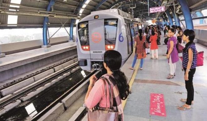 मेट्रो सेवाएं शुरू होने से पहले DMRC ने कहा- सुरक्षित सफर कराने का प्रयास किया जाएगा
