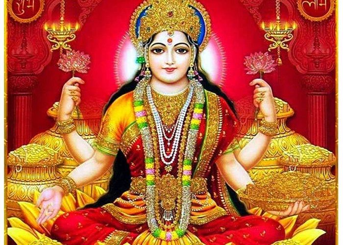 बेहद अनोखा है मध्य प्रदेश का यह मंदिर, यहाँ आने वाले भक्तों को प्रसाद में मिलता है सोने-चांदी के गहने