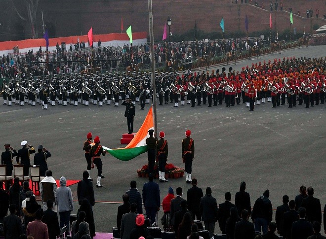 बीटिंग रिट्रीट के साथ गणतंत्र दिवस समारोह संपन्न