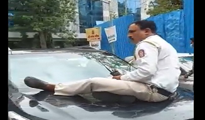 Mumbai Traffic Cop