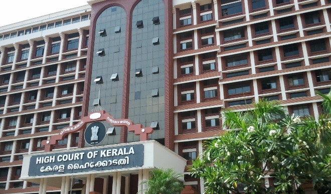 Kerala has reputation of militant trade unionism due to nokkukooli: HC