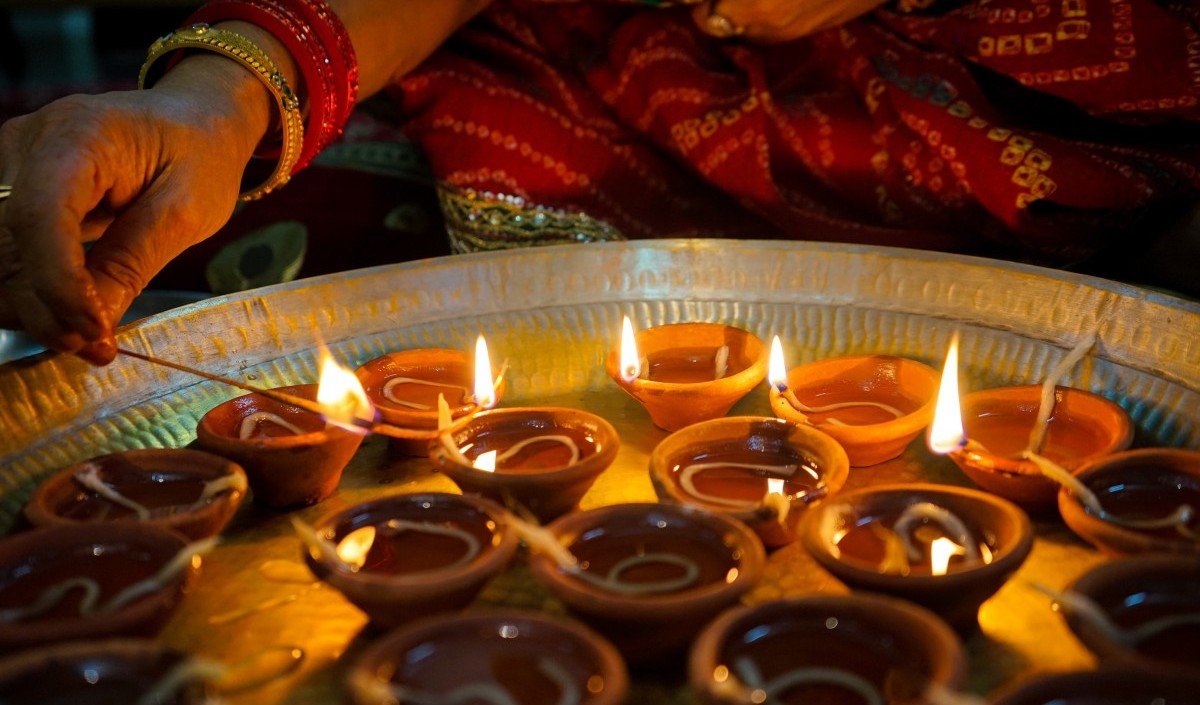 light diyas in these places light diyas in these places