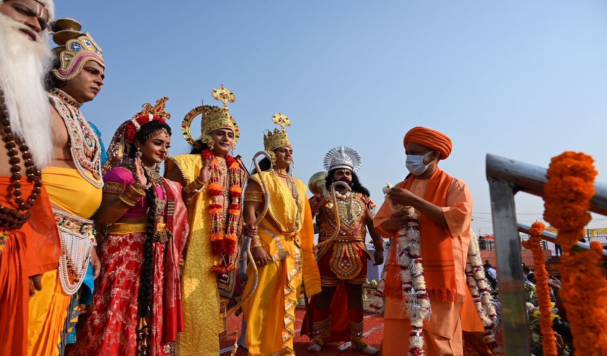Lord Ram reached Ayodhya, the city started resonating with the conch shell