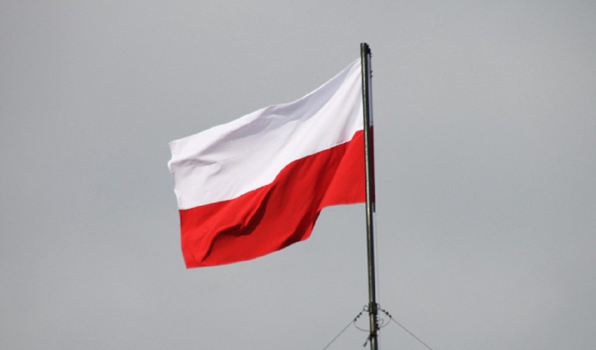 तनाव: पोलैंड और बेलारूम पर फंसे हैं सैकड़ों प्रवासी