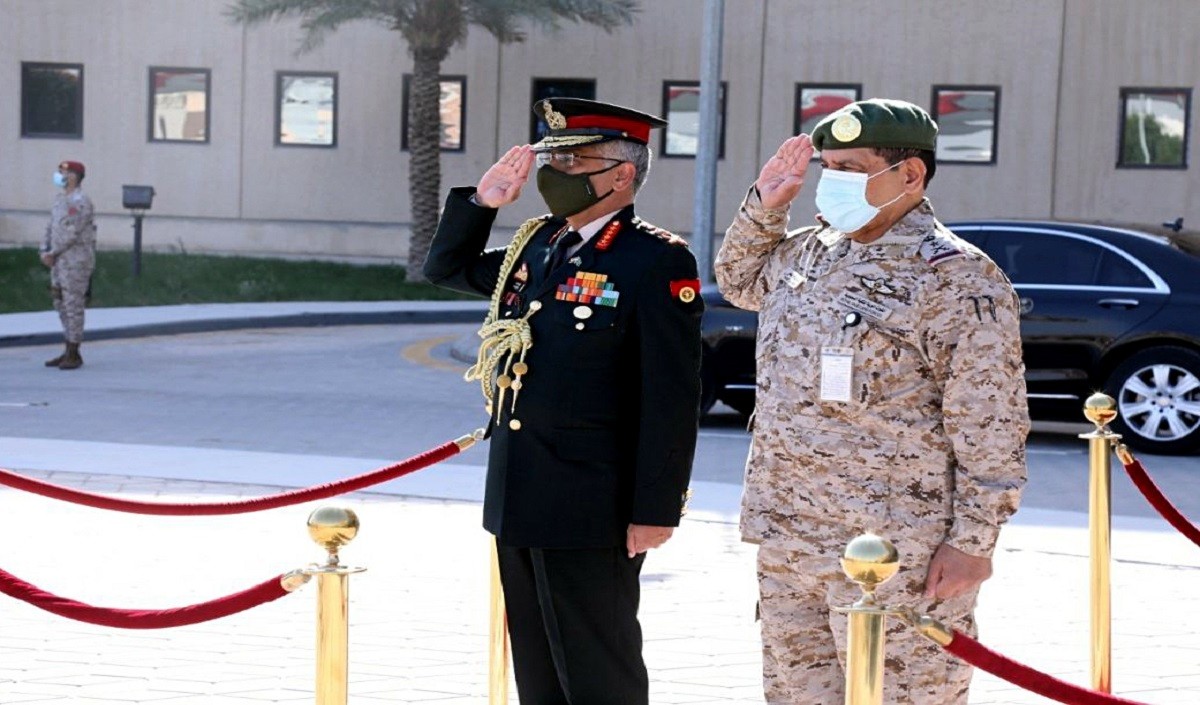 General Naravane visits Israel Defense Force Headquarters