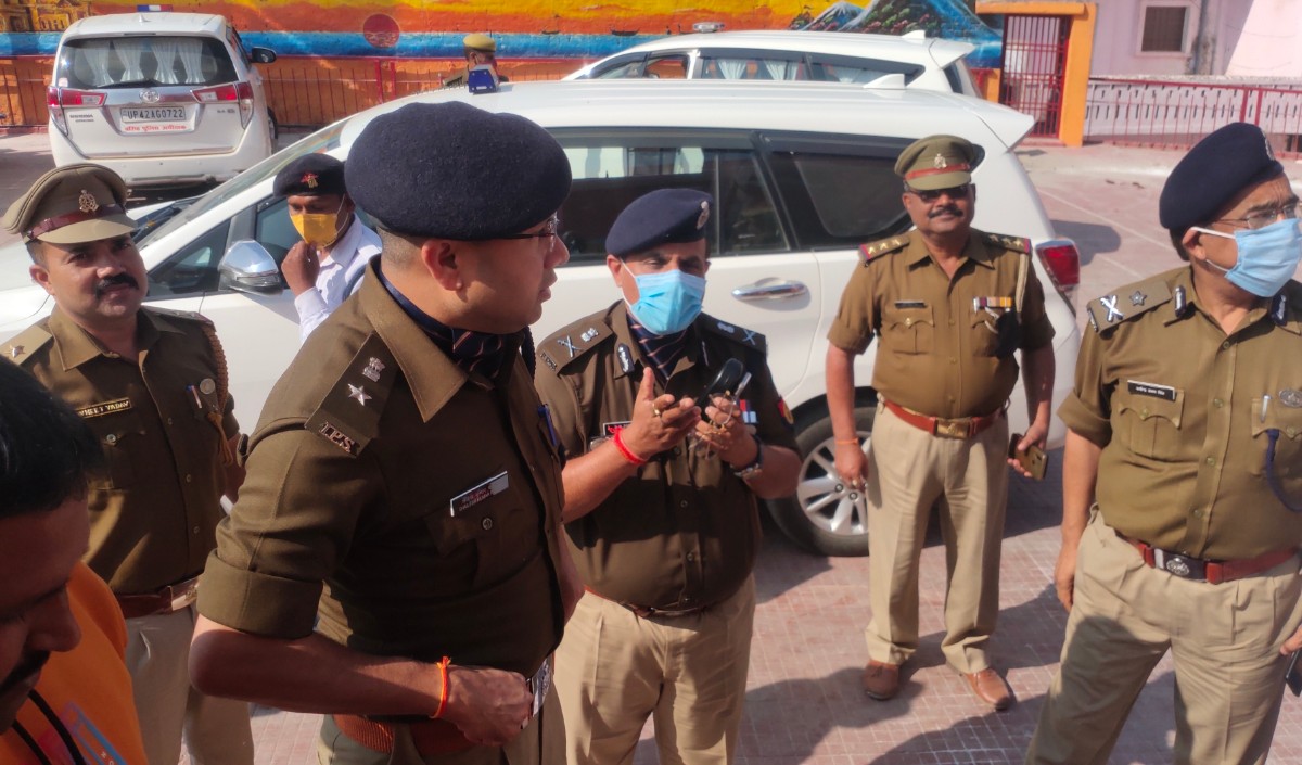 DGP brainstormed on the security of Ram temple