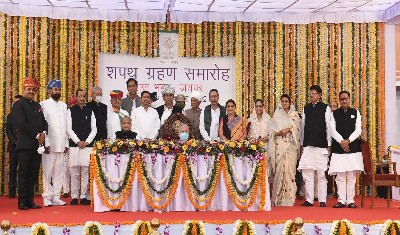 राजस्थान कांग्रेस में बगावत थमने का नाम नहीं ले रही, सीएम गहलोत ने 6 विधायकों को नियुक्त किया अपना सलाहकार