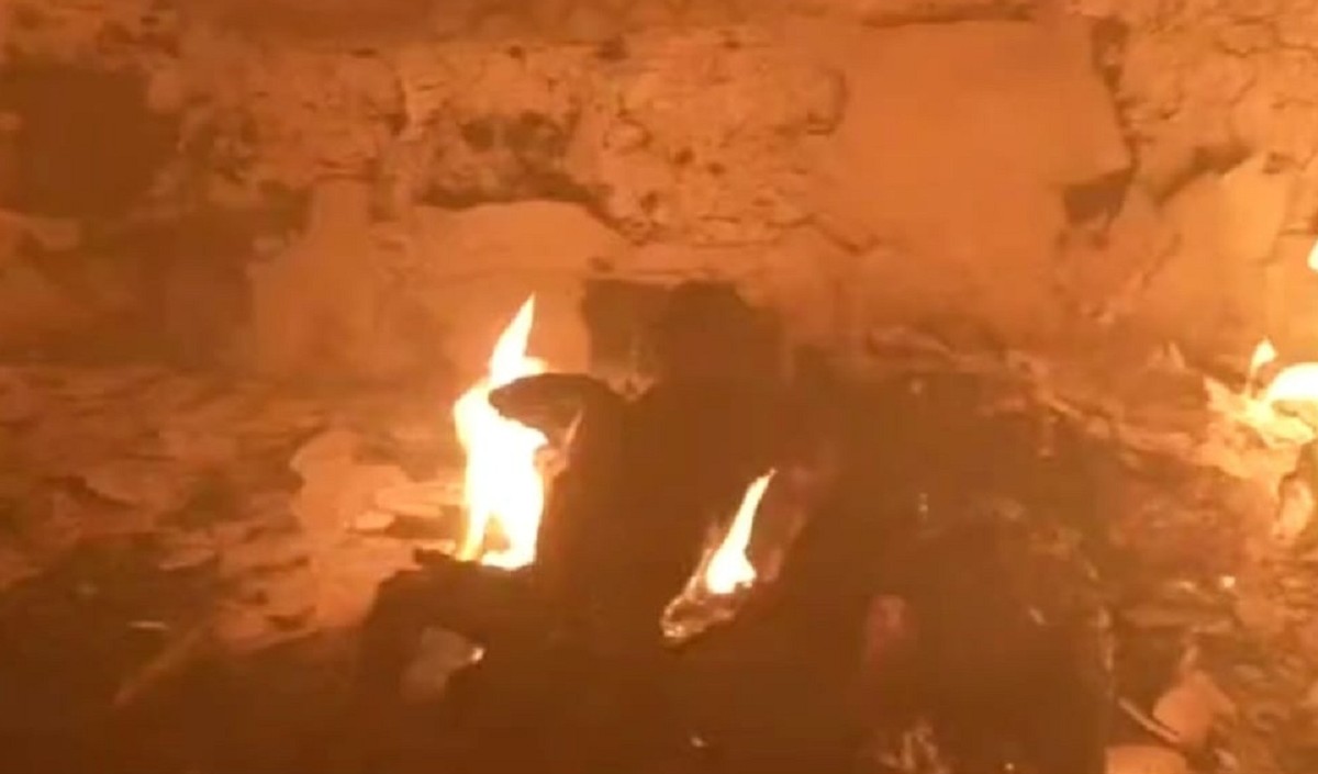 मेरठ में गैस लीक होने से घर में लगी आग में 2 मासूम बच्चियाँ जिन्दा जली