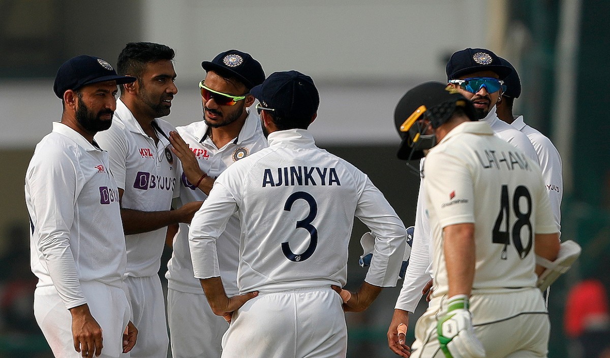 भारत-न्यूजीलैंड कानपुर टेस्ट हुआ ड्रा, अश्विन बने तीसरे सबसे सफल गेंदबाज, आखिरी विकेट ले पाने में टीम हुई असफल
