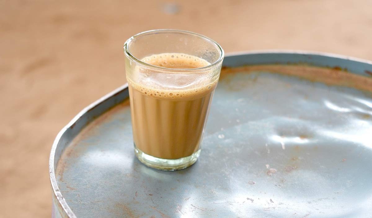 यदि आप हैं चाय के शौकीन तो इन बातों का जरूर रखें ध्यान