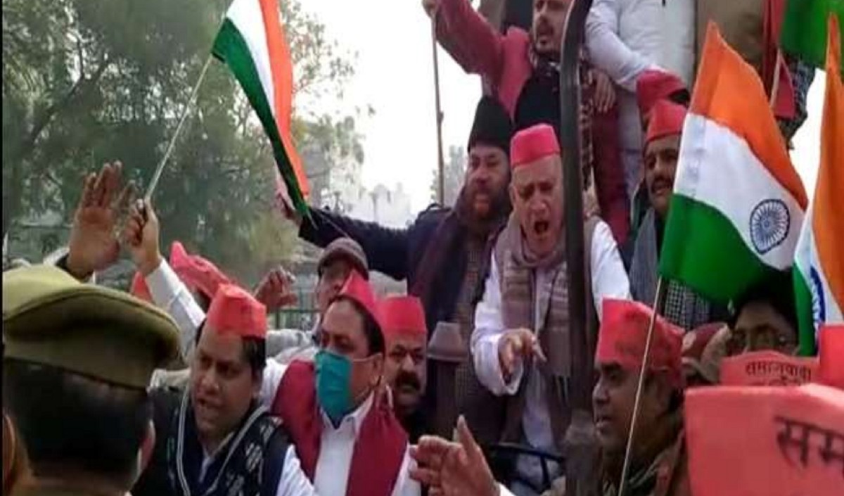 सात दिसंबर को होने वाली रैली की तैयारियों का निरीक्षण के लिए सपा प्रदेशअध्यक्ष मेरठ पहुंचे